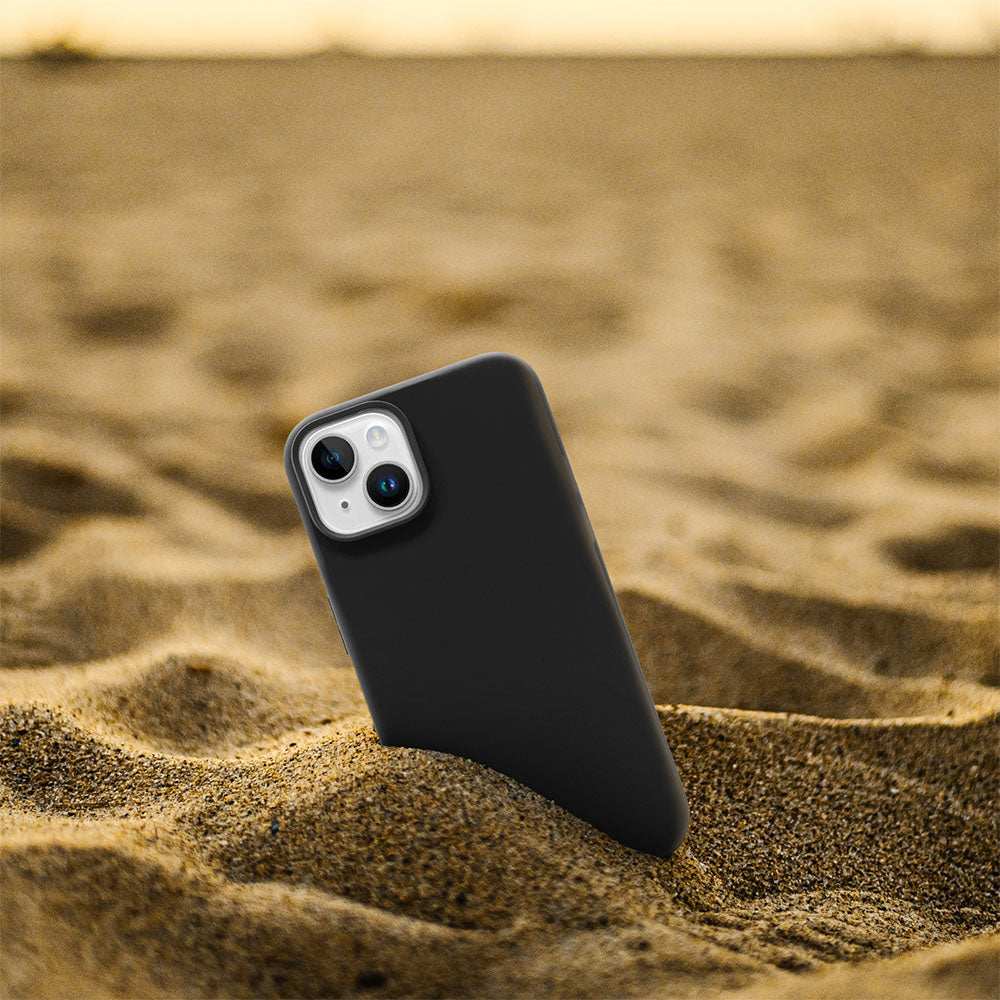 Liquid silicone slim case for iPhone 15 Plus, seamless charging, comprehensive protection.